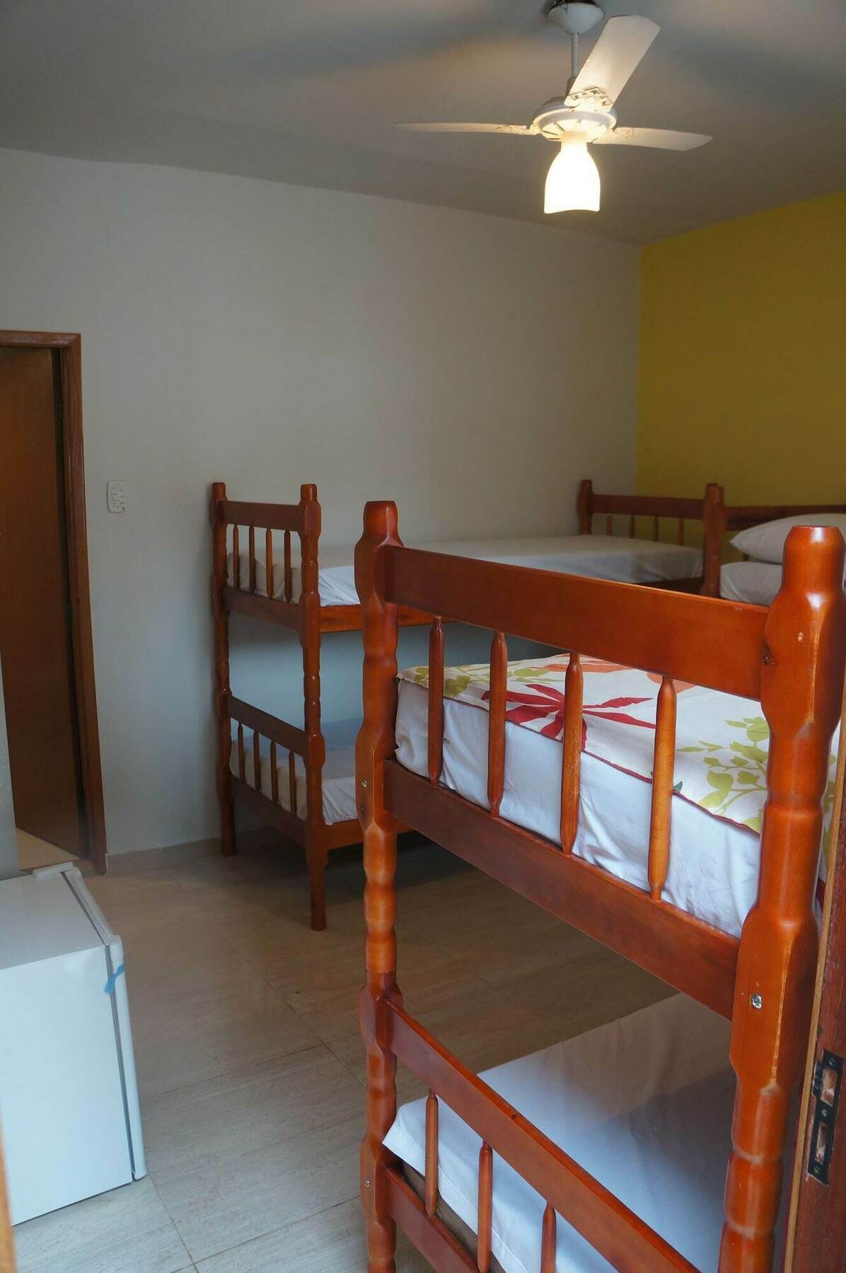 Beach Hostel 卡波布里奥 外观 照片